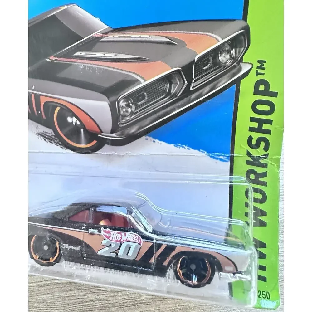 HOT WHEELS 1968 PLYMOUTH BARRACUDA FORMULA S 68 HW WORKSHOP #239/250 NEW H24
